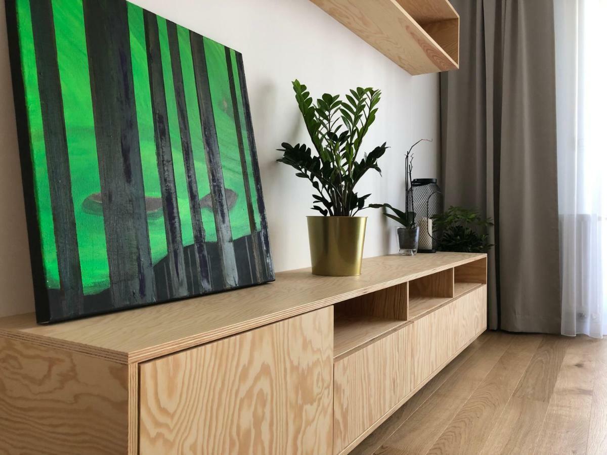 New Modern Urban Apartment Bratislava Exterior photo